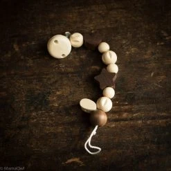 HEIMESS Star And Moon Soother Wooden Chain Clip/Holder