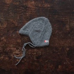 Mormor.nu Hand Knit Alpaca Grethe Bonnet - Slate Baby Wool