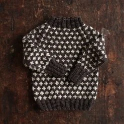 Mormor.nu Tops & Sweaters Hand Knit Wool Knud Sweater- Dark Brown