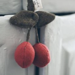 Konges Sløjd Wool Cherry Mini Mobile