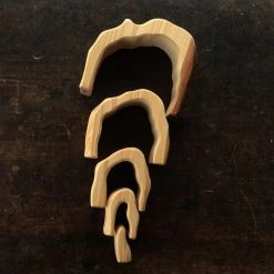 Gluckskafer Toys Natural Wood Grotto House