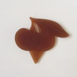 Konges Sløjd Natural Rubber Flat Fruit Teether - Cherry