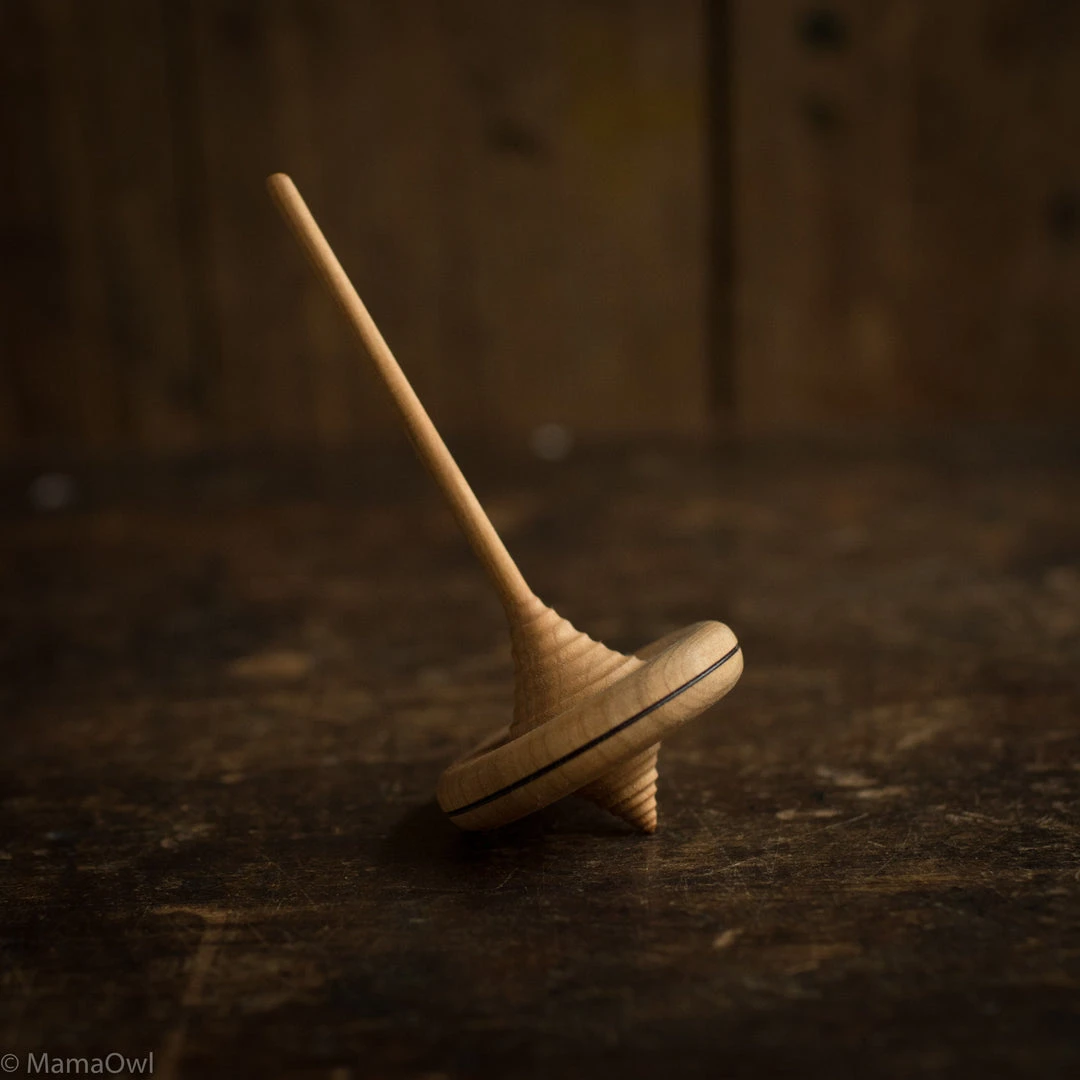 Mader Toys Ibis Spinning Top