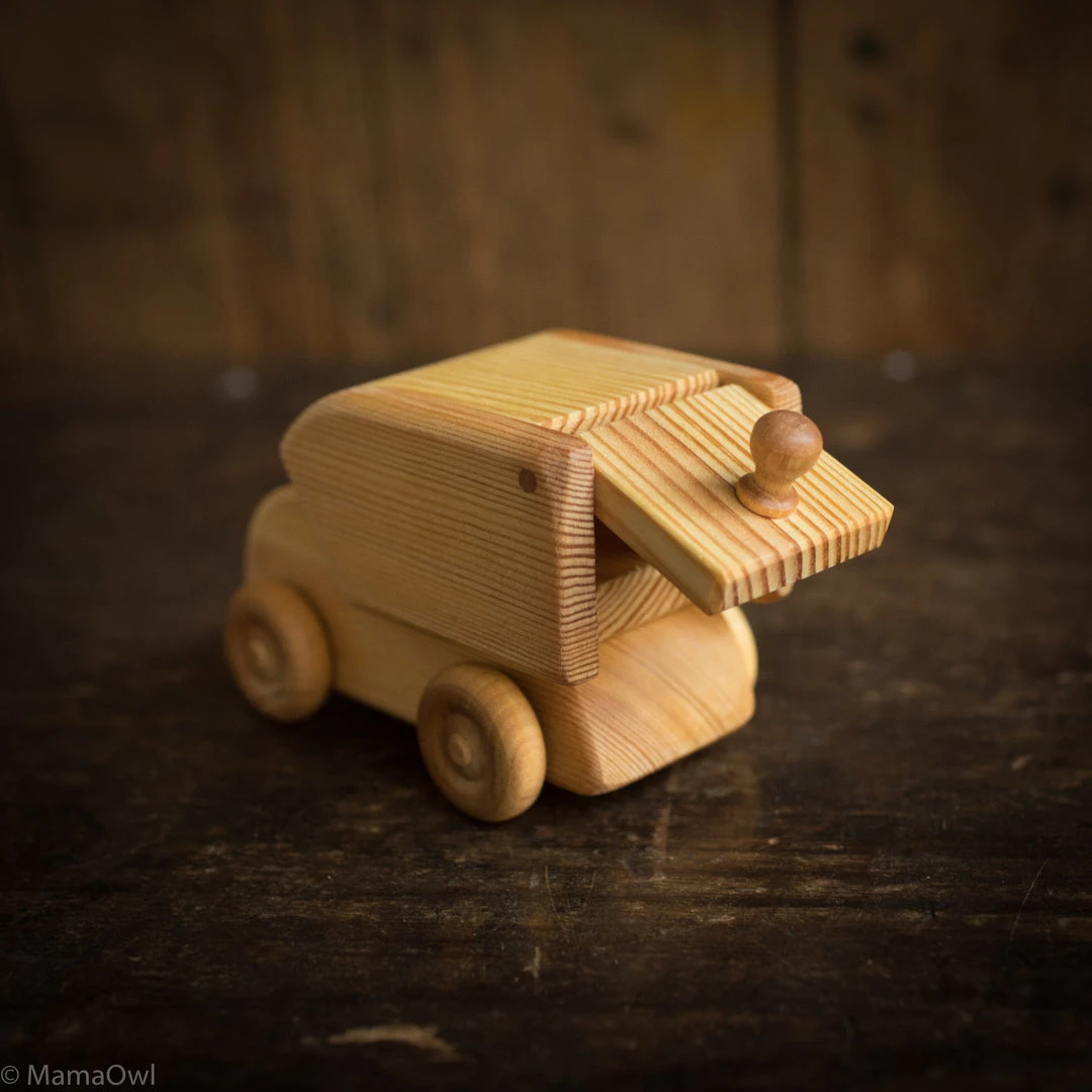 Wooden Toys Wooden Small Delivery Van