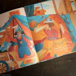 Books Hena Khan - Like The Moon Loves The Sky