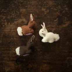 Gluckskafer Toys Handmade Wool Felt Rabbit - White