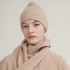 FUB Outlet Adult’s Lambswool Scarf - Oatmeal
