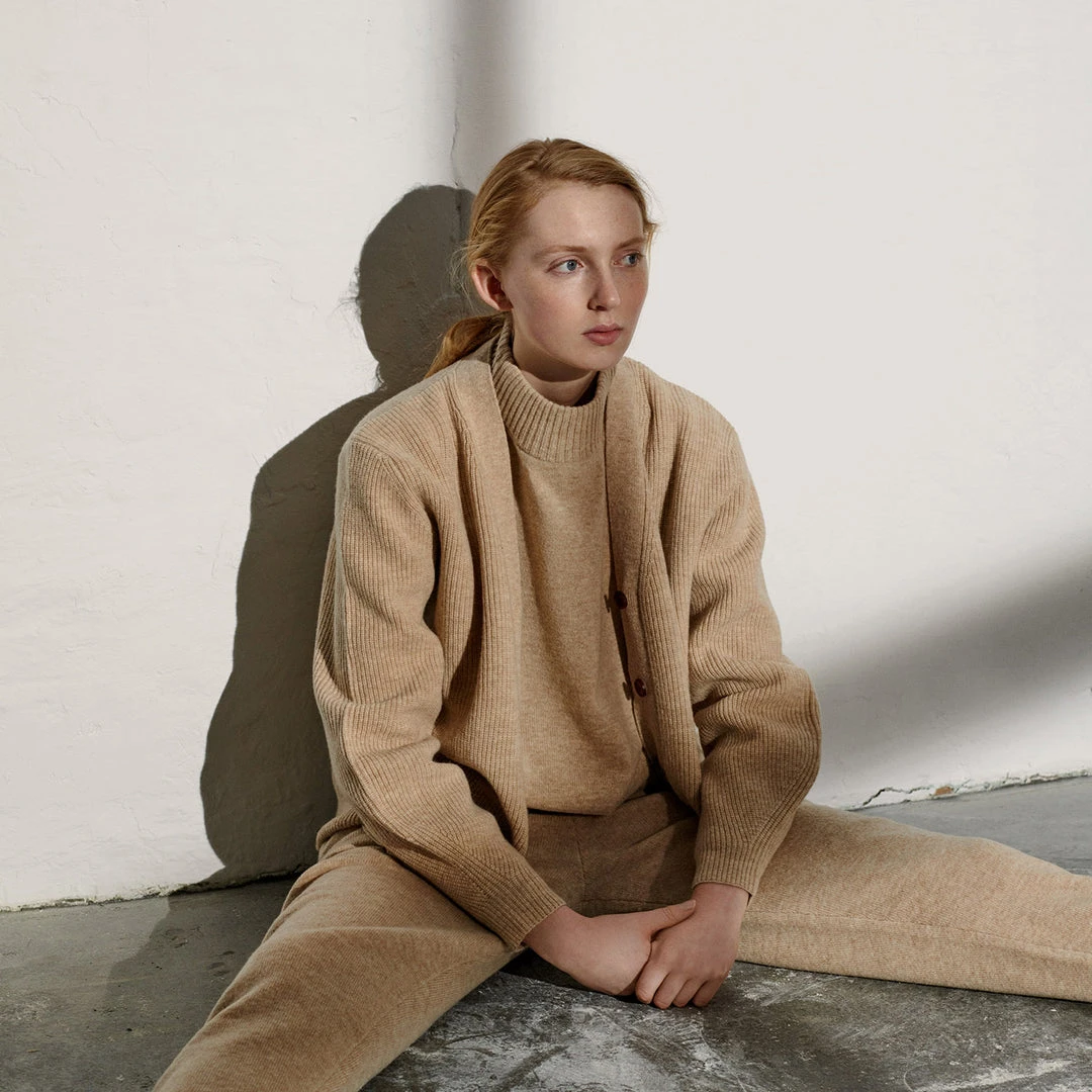 FUB Women’s Lambswool Turtleneck Sweater - Oatmeal Outlet