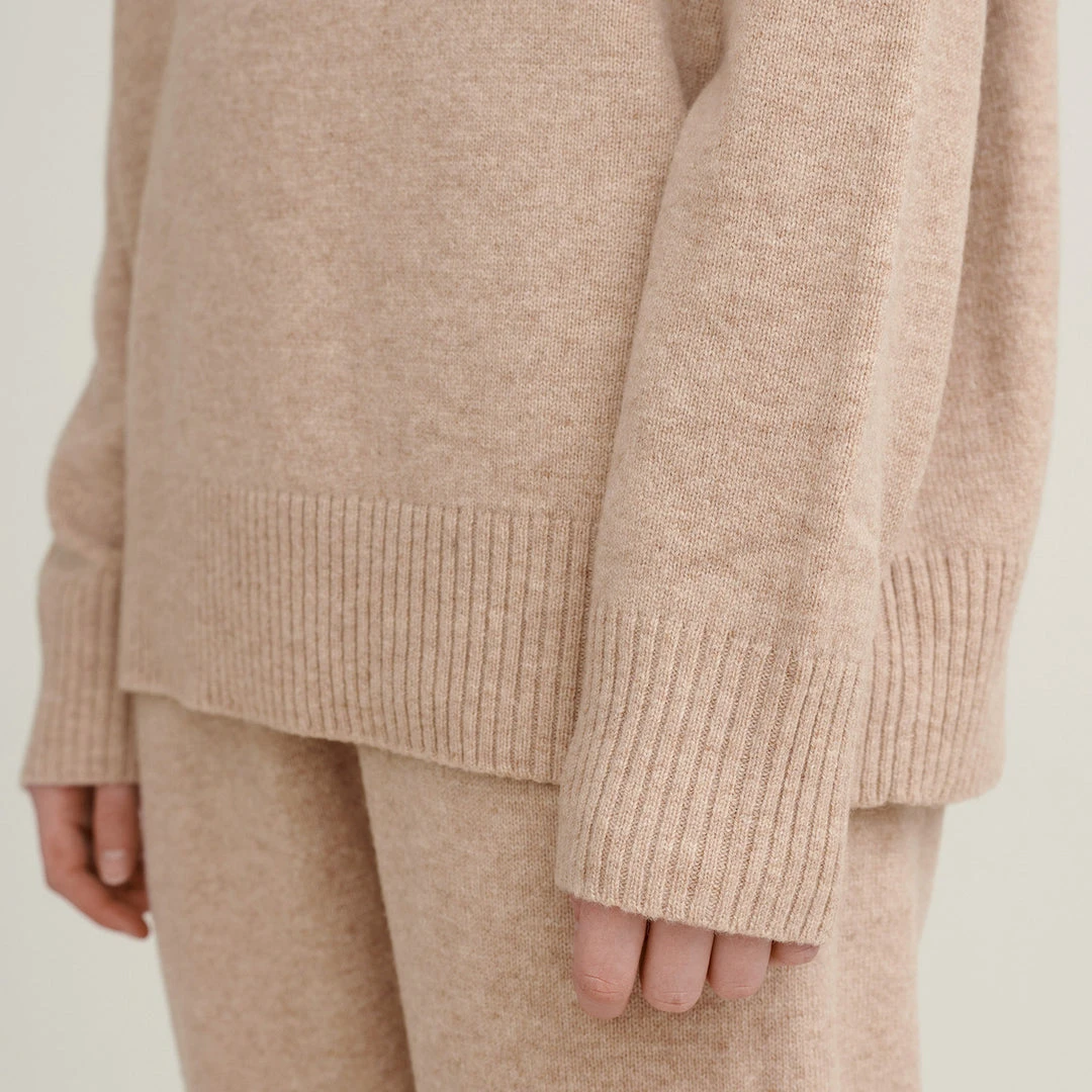 FUB Women’s Lambswool Turtleneck Sweater - Oatmeal Outlet