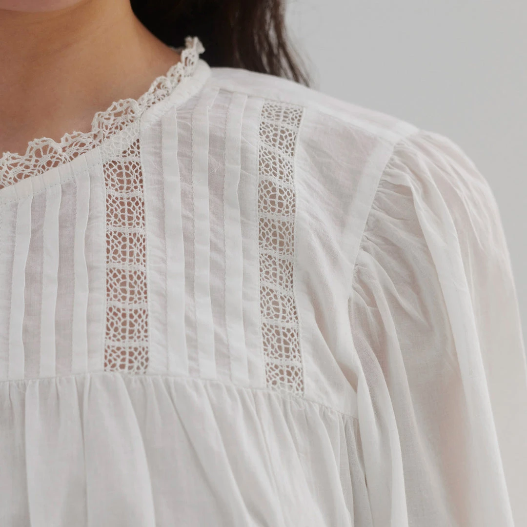 Skall Studio SALE Women's Organic Cotton Cosmos Blouse - Optic White