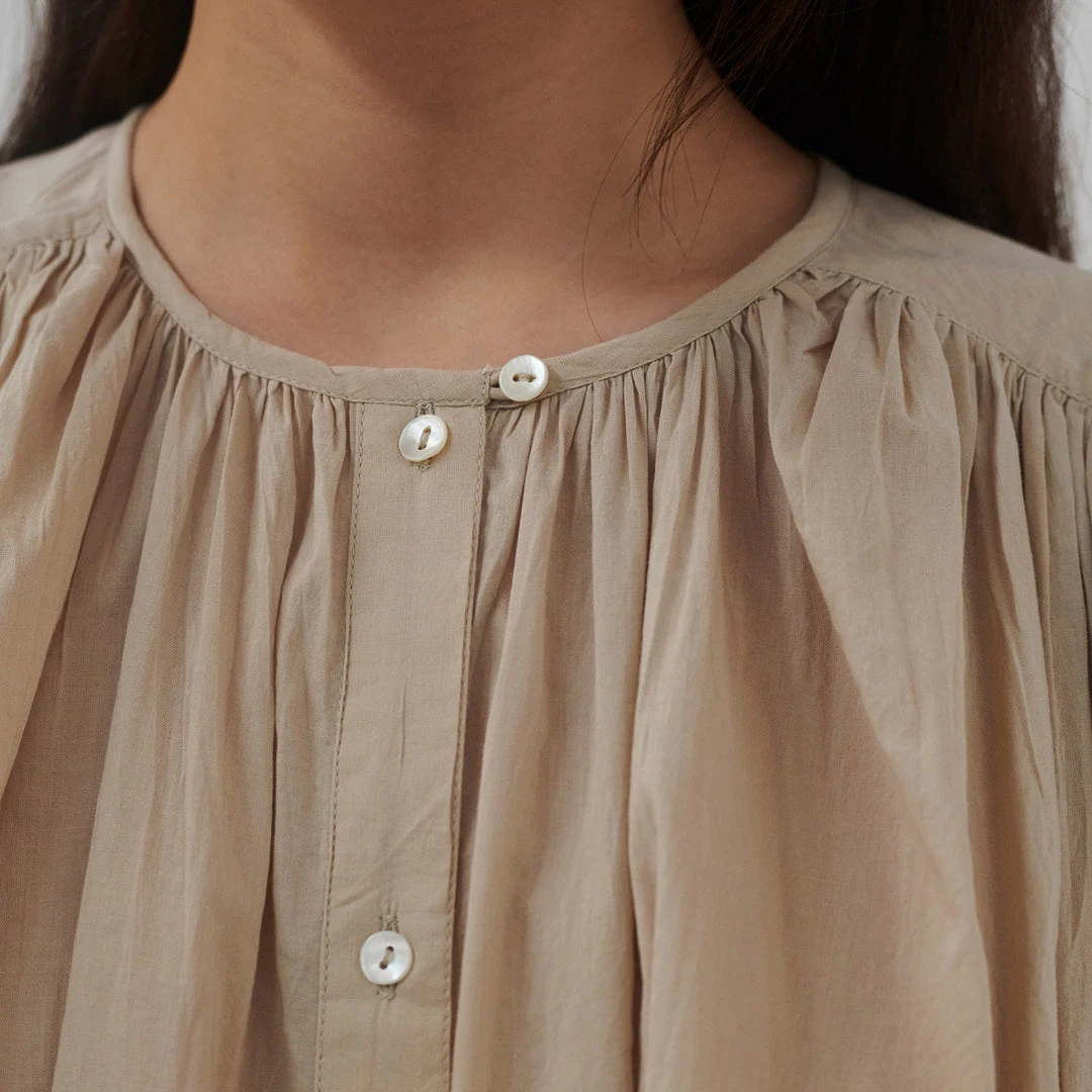 Skall Studio Women's Organic Cotton Shiro Blouse - Desert Sand