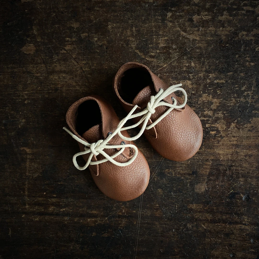 Amy & Ivor Handmade Leather Traveller Shoes - Chestnut