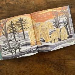 Books Books & More Chitra Soundar & Poonam Mistry - You're Snug With Me