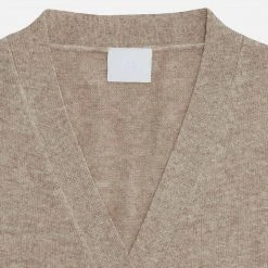 FUB Women’s Lambswool Vest - Oatmeal