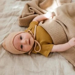 Hvid Merino Wool Dora Blanket/Swaddle - Sand Baby Sleep & Blankets
