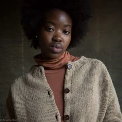 SISKIN Adults Women's Heritage Wool Coast Cardigan - Walnut