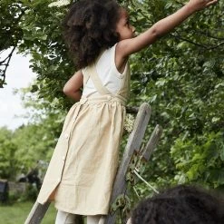 SISKIN Merino Wool/Silk Pointelle Vest - Pearl