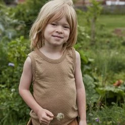 SISKIN Kids Wool Merino Wool/Silk Pointelle Vest - Caramel