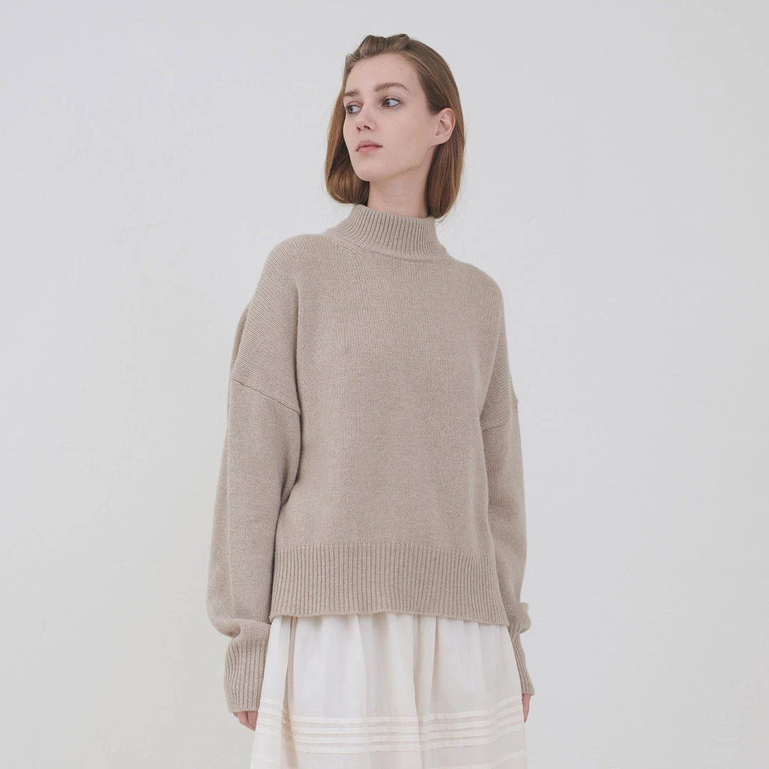 Skall Studio Outlet Women's Cashmere/Wool Dello High Neck Jumper – Beige