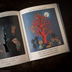 Books Britta Teckentrup - Kindness Grows Baby Gifts