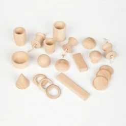 Grapat Toys Wooden Treasures - 20 Pieces