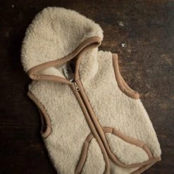Alwero Wool Teddy Fleece Hooded Zip Vest - Oatmeal