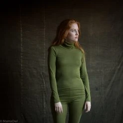 SISKIN By Engel Exclusive Women's Organic Merino Wool & Silk Rollneck Top - Moss