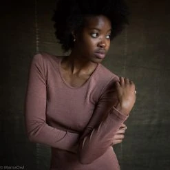 SISKIN By Engel Exclusive Women's Organic Merino Wool & Silk LS Top - Cedarwood