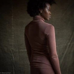 SISKIN By Engel Exclusive Women's Organic Merino Wool & Silk Rollneck Top - Cedarwood