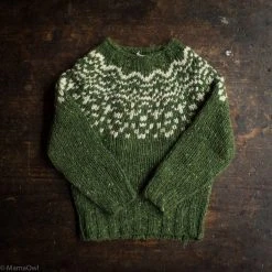 SISKIN Donegal Merino Wool Isle Sweater - Moss