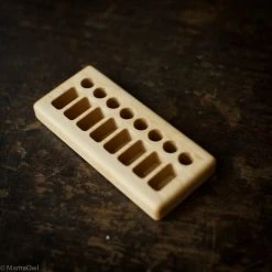 From Jennifer Toys Handmade Maple Wax Block & Crayon Holder 8/8